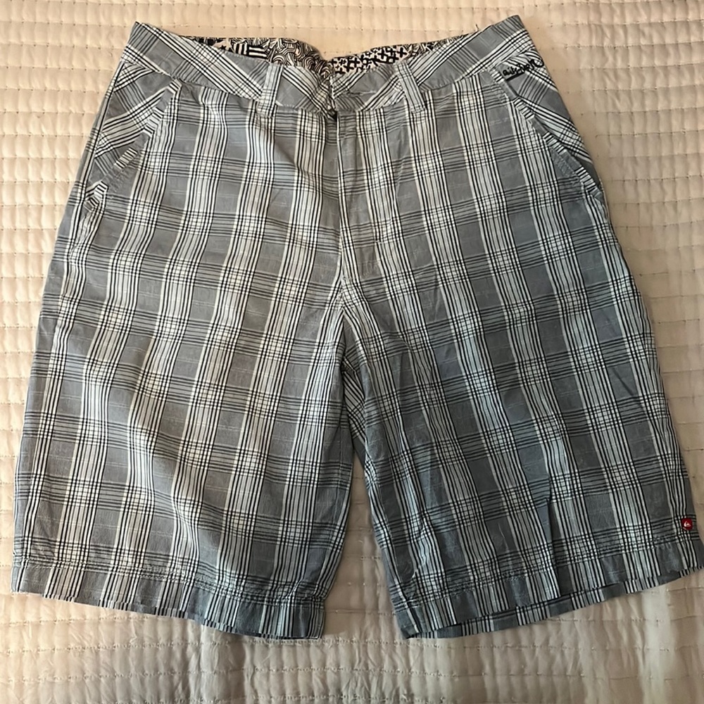 Quick silver men’s shorts